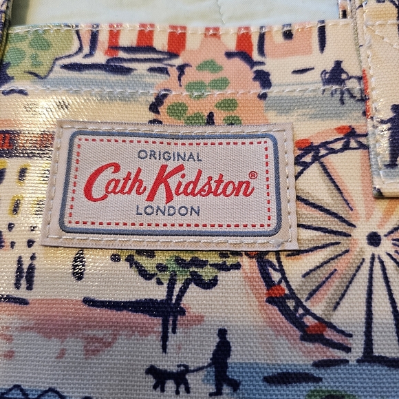 New Cath Kidston London Tote - Picture 6 of 6